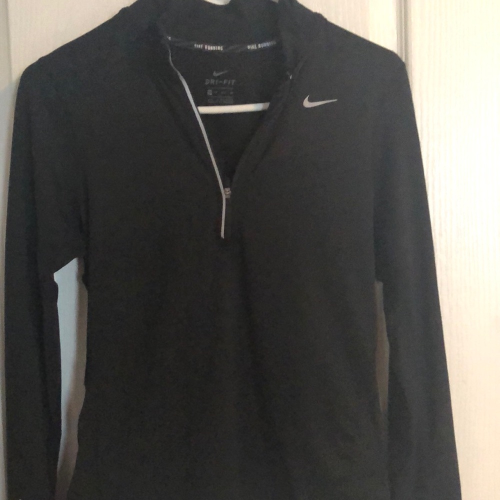 Nike Half  zip up